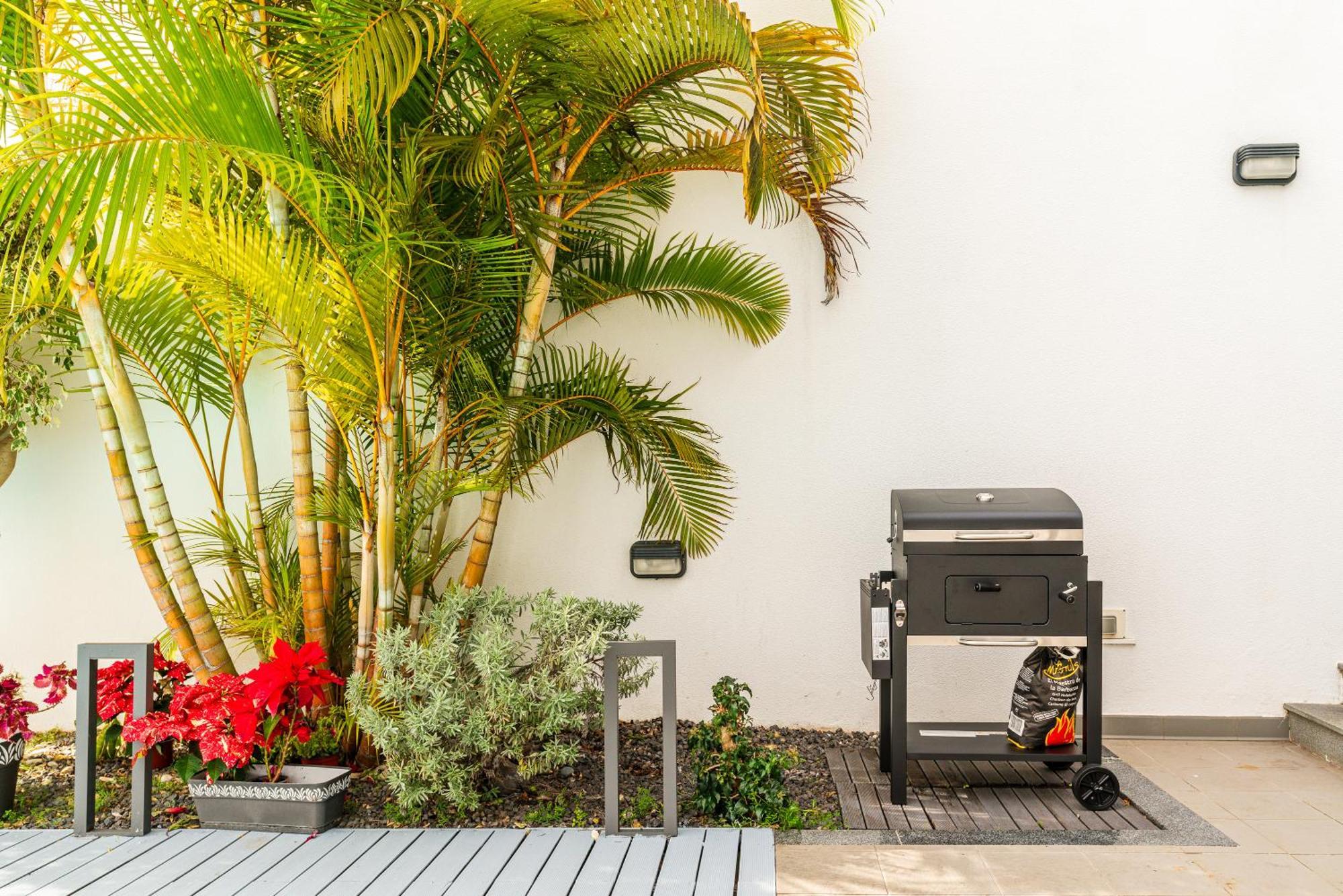 Villa Nunes, Big Holiday House With Private Pool Calheta  Exterior foto